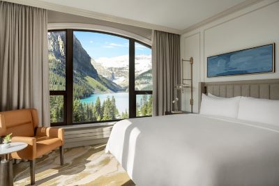 Mount Temple One Bedroom Suite | Fairmont Chateau Lake Louise