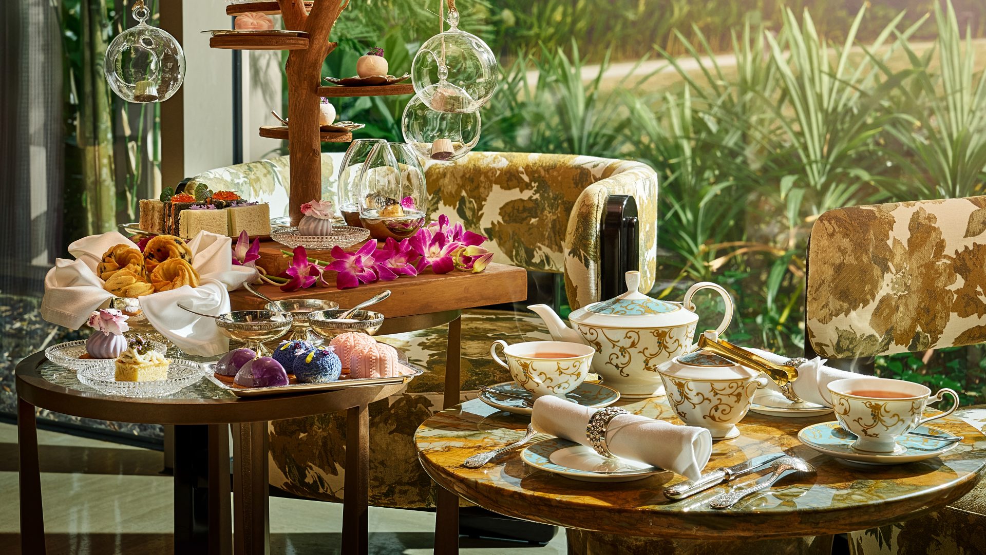 Raffles Sentosa Singapore hospitality atmosphere