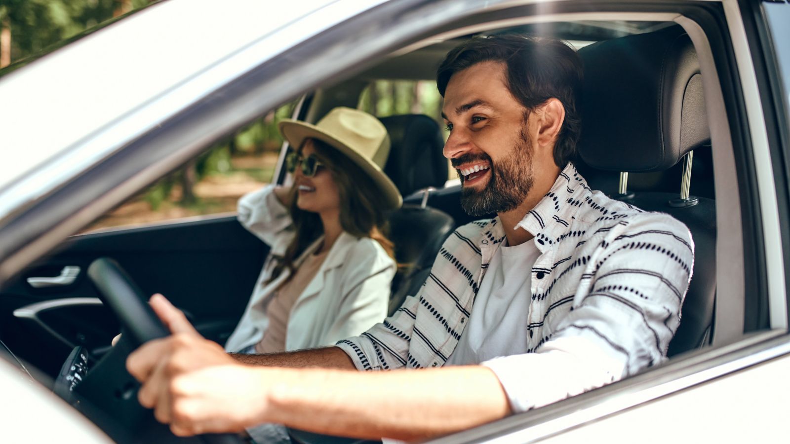 viajar barato em casal