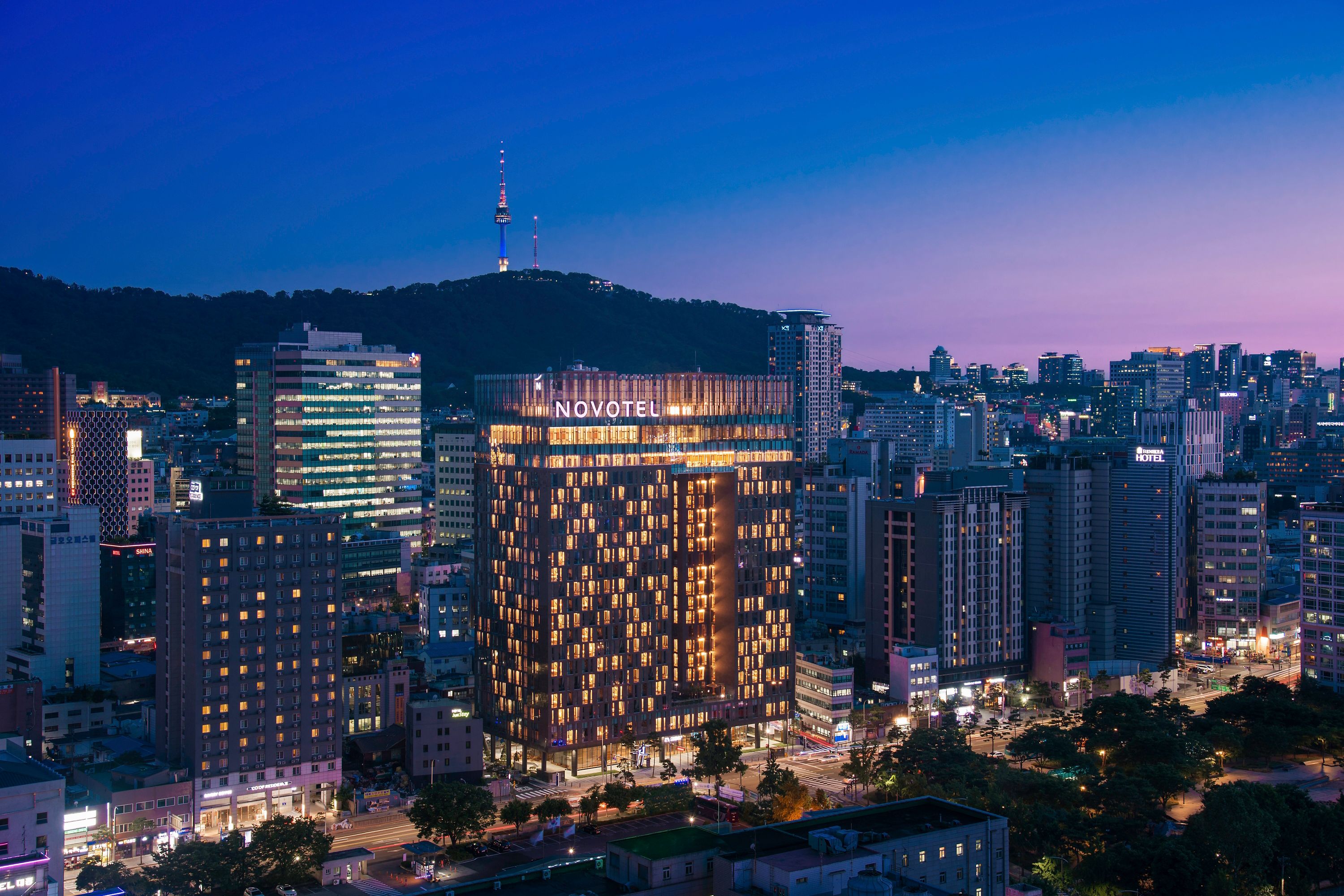 Novotel Ambassador Seoul Dongdaemun Hotels & Residences - South Korea