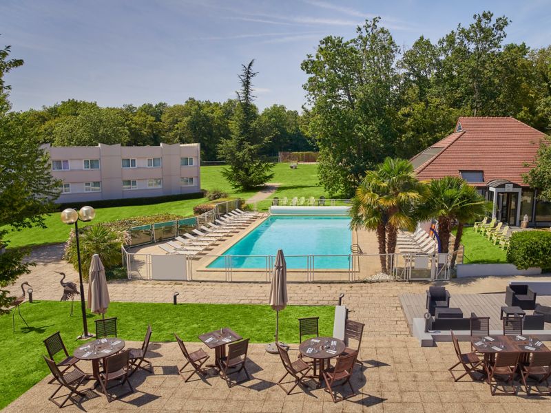 Novotel Fontainebleau Ury - France