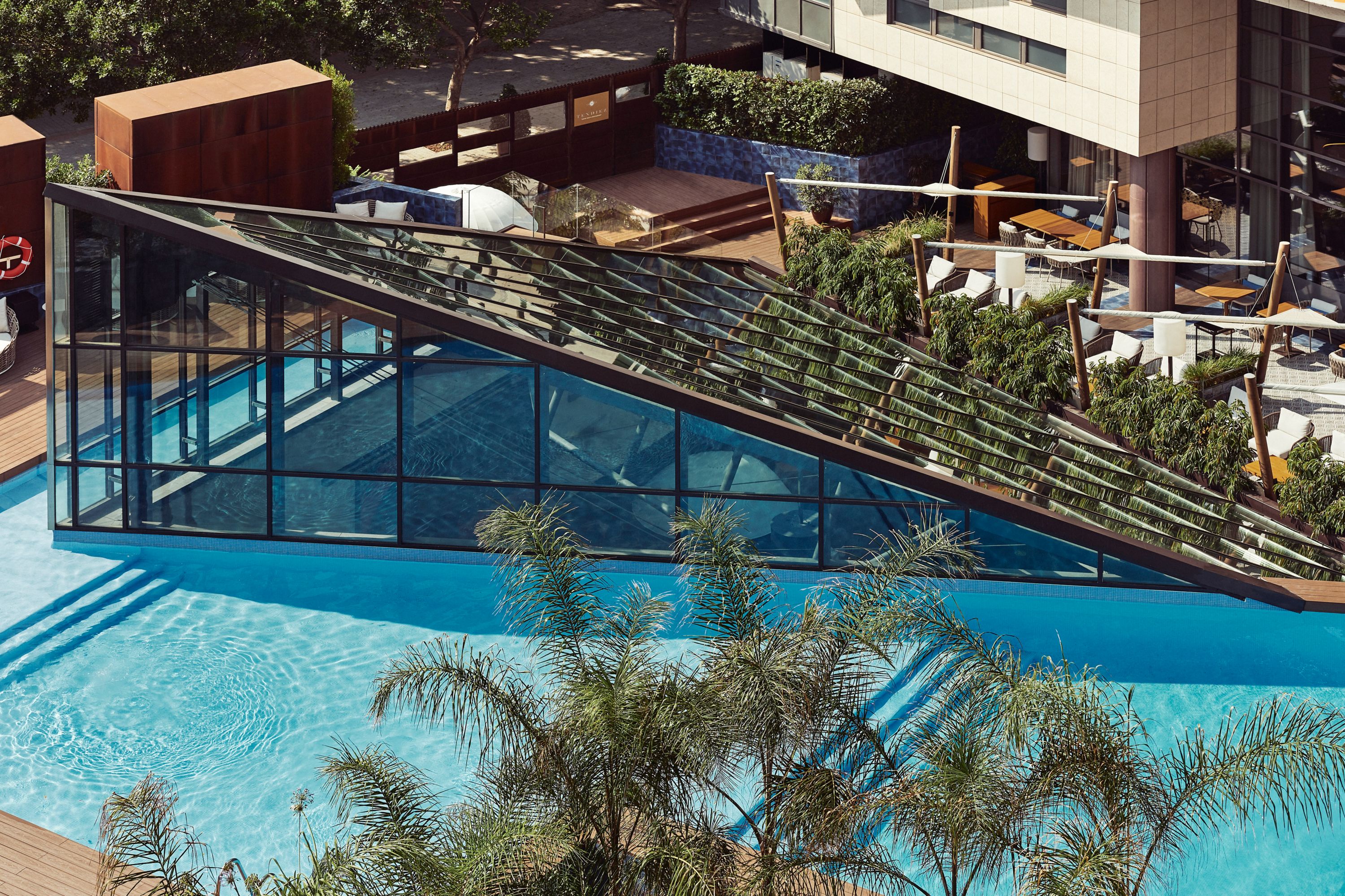 Pullman Barcelona Skipper