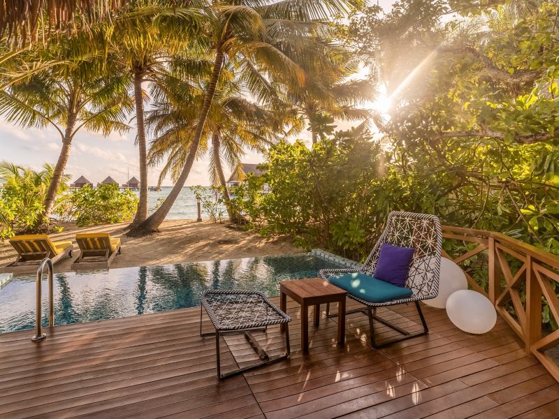 Mercure Maldives Kooddoo Resort - Maldives