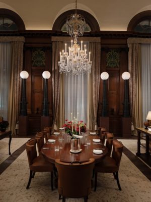Luxurious Dining Room Setting