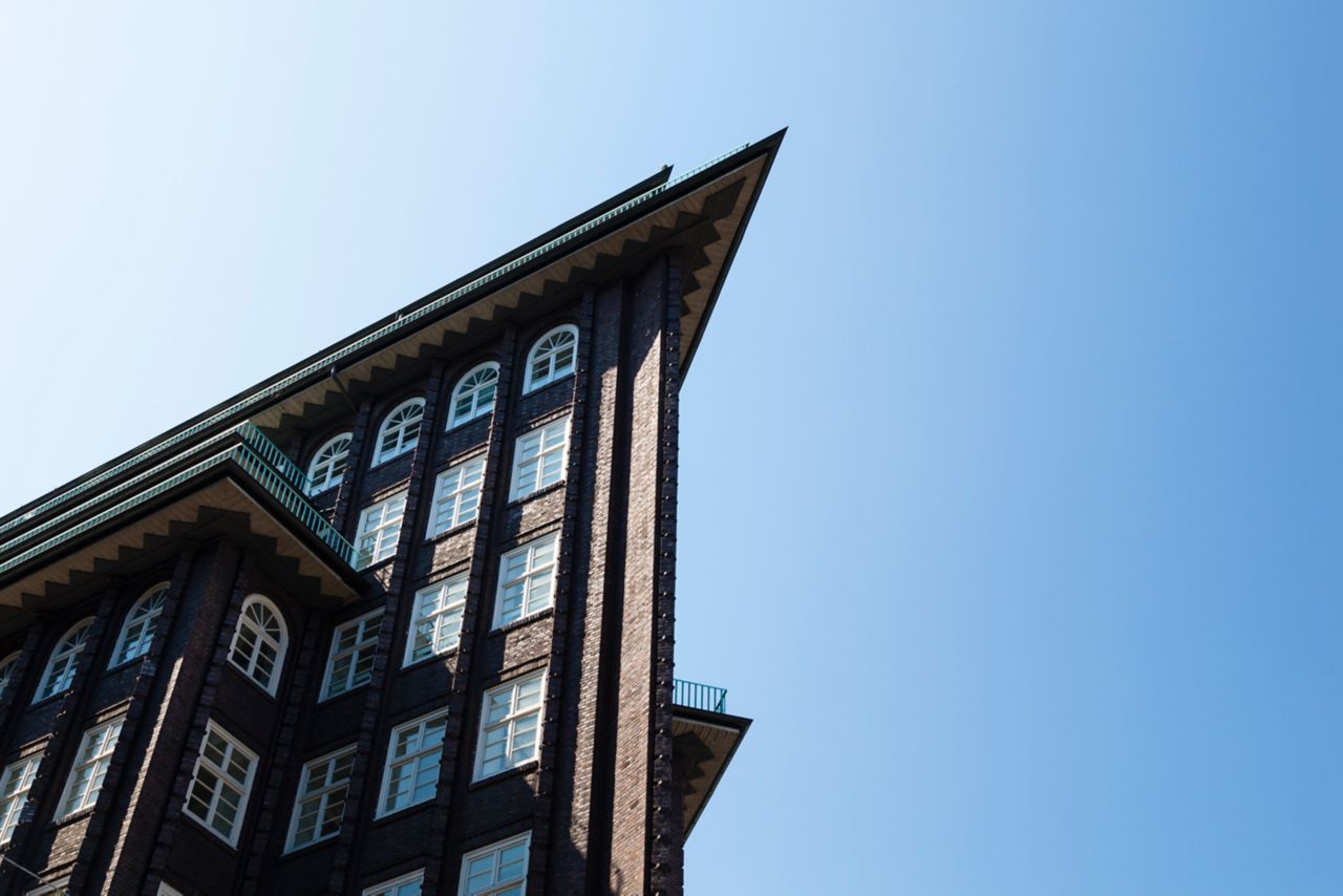 Fassade des Chilehauses im Kontorhausviertel von Hamburg, Teil des UNESCO-Welterbes