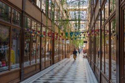 Passage du Grand-Cerf, rénové dans le style des années 80