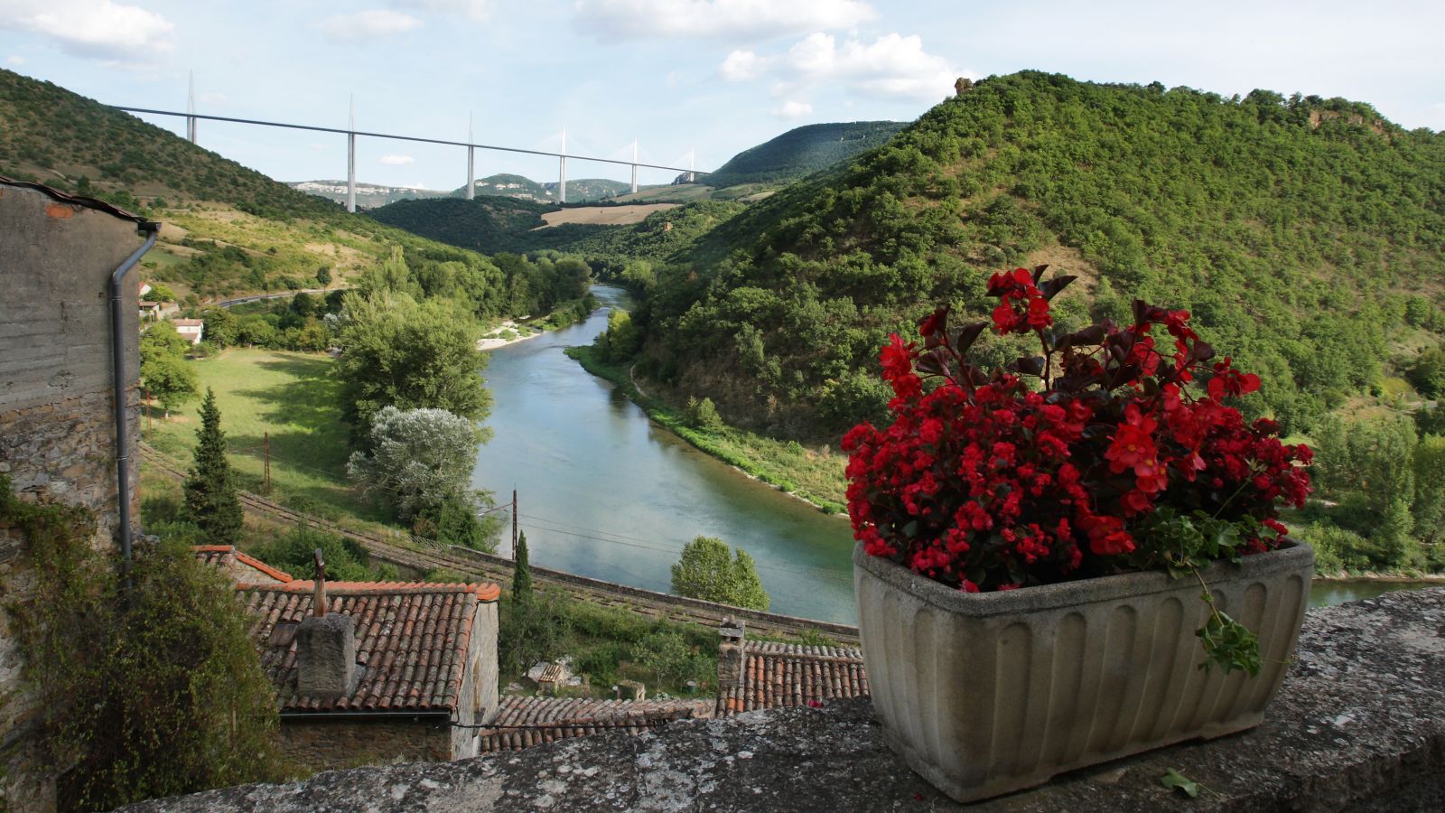Peyre Villages and Millau Viaduct