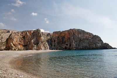 Versteckter, nahezu menschenleerer Strand auf Kreta an der Schlucht von Agiofarango