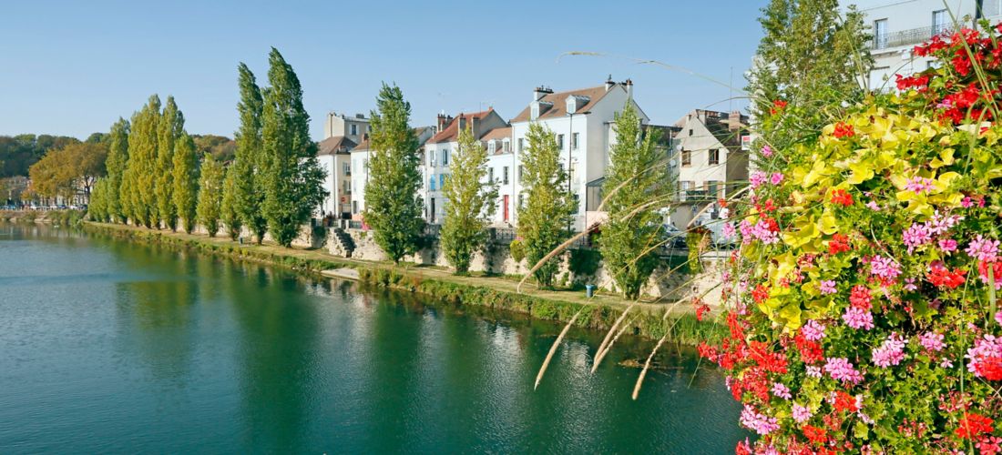 Seine River Charm in Melun, Seine et Marne