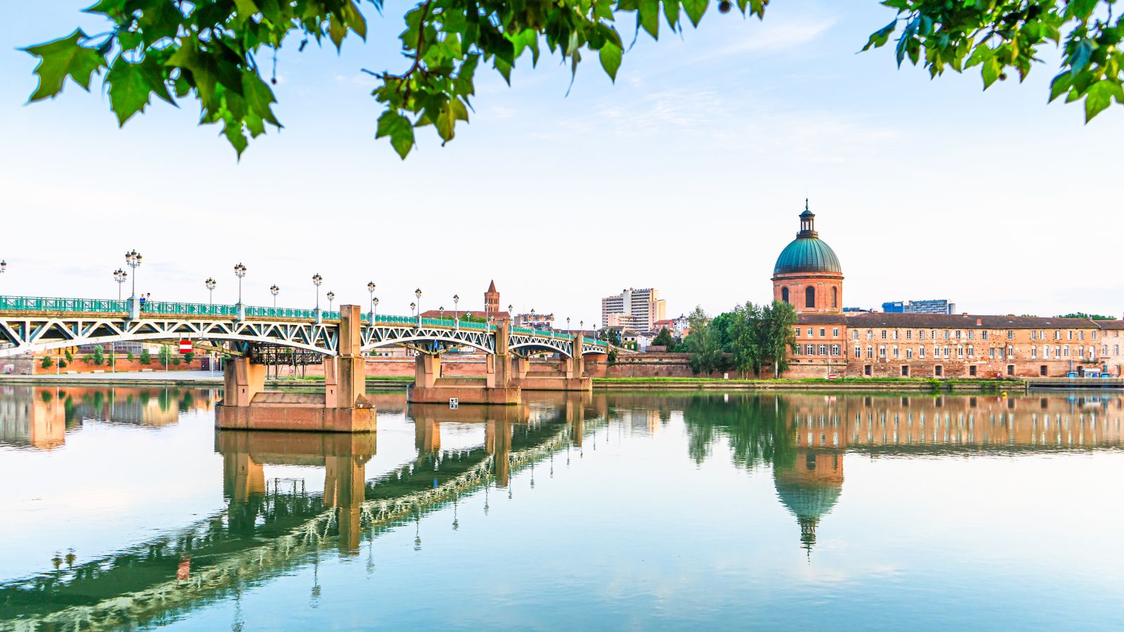 Garonne River, Dome de la Grave & Bridge, Toulouse