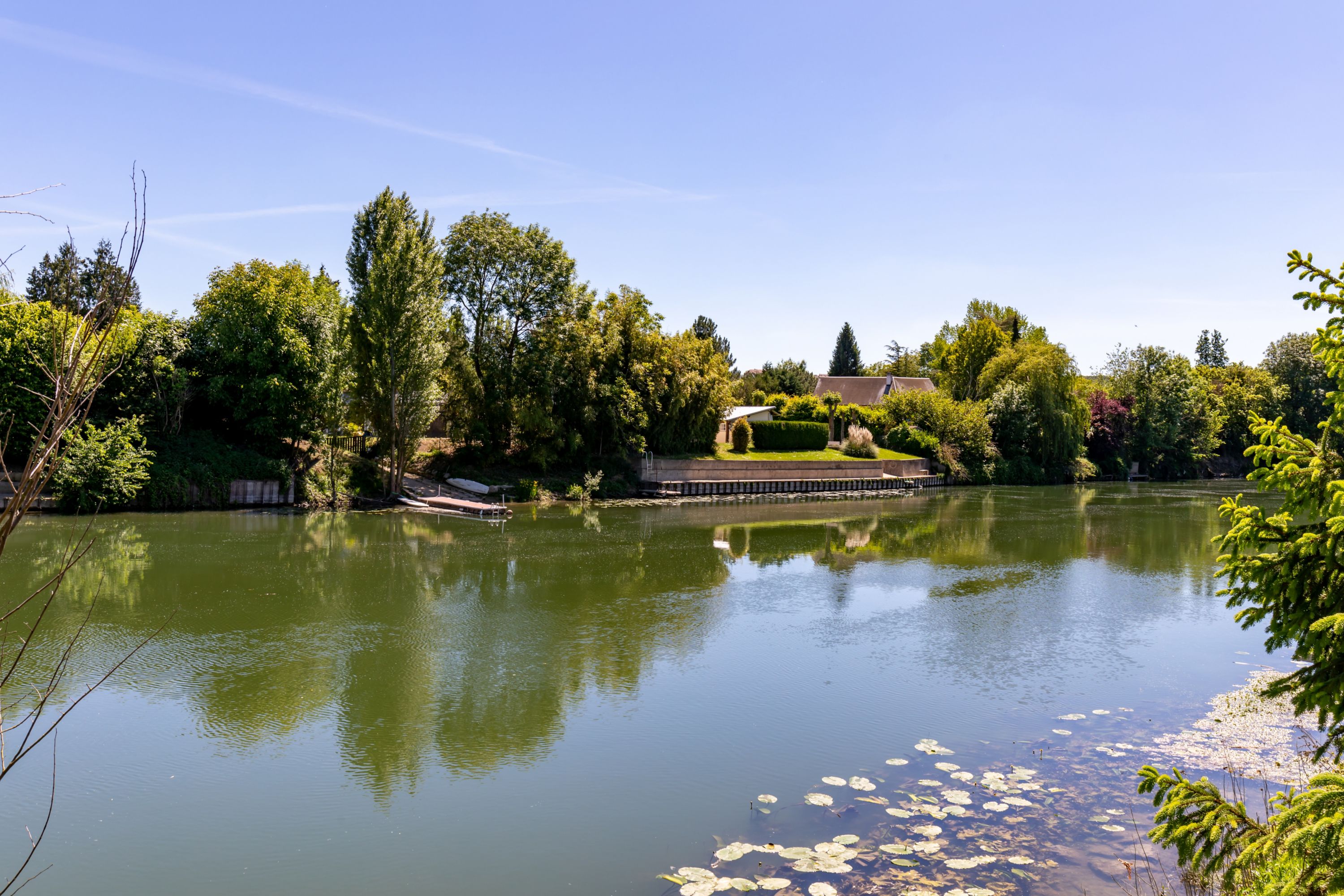 Waterfront Serenity on the Seine River, Bennecourt, France