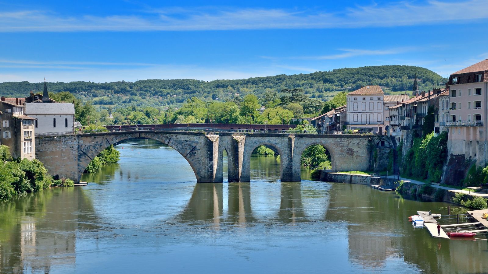 Historic Pont-Vieux in Villeneuve-sur-Lot, France