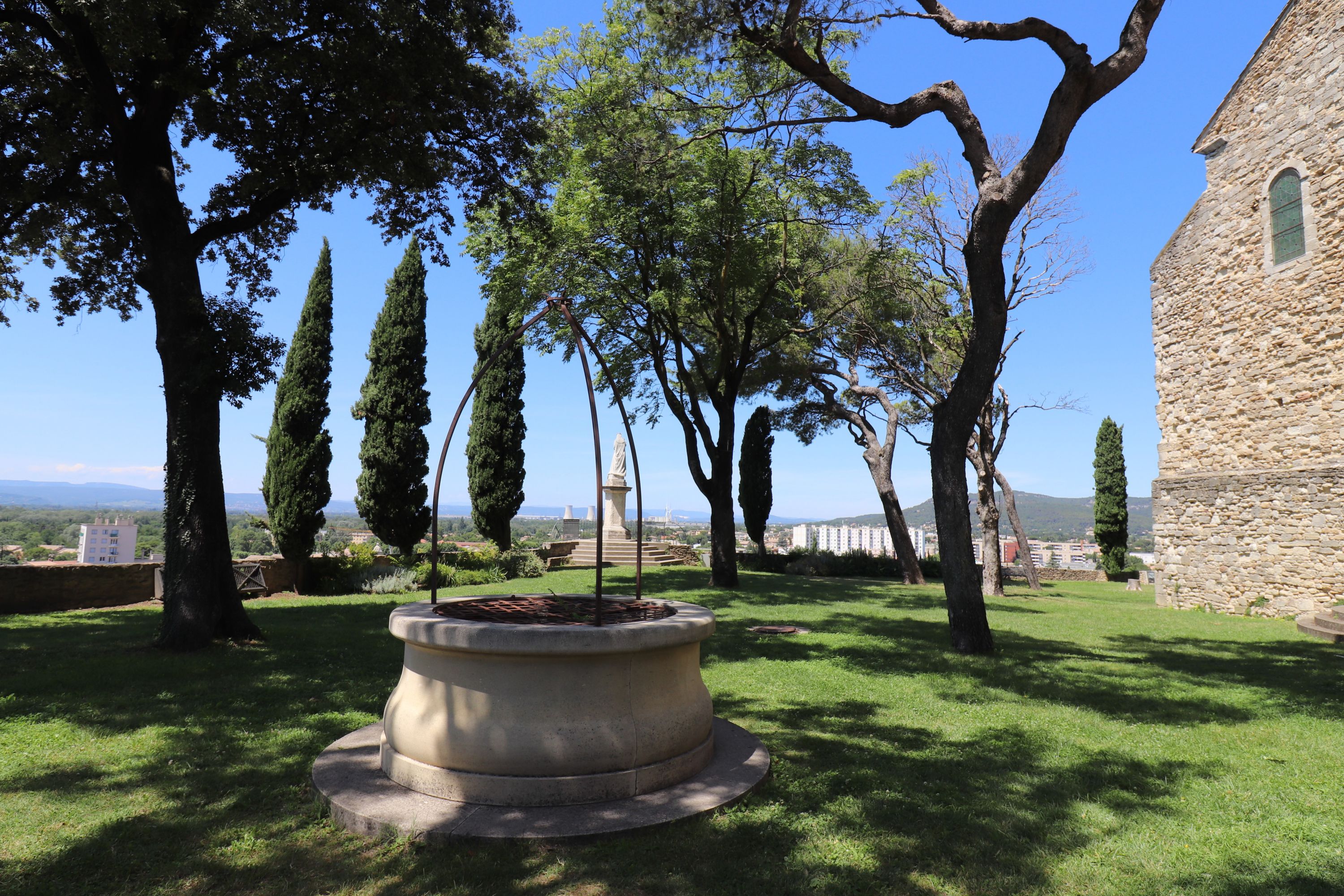 Tranquil Gardens of Collegiale Saint Martin in Bollene