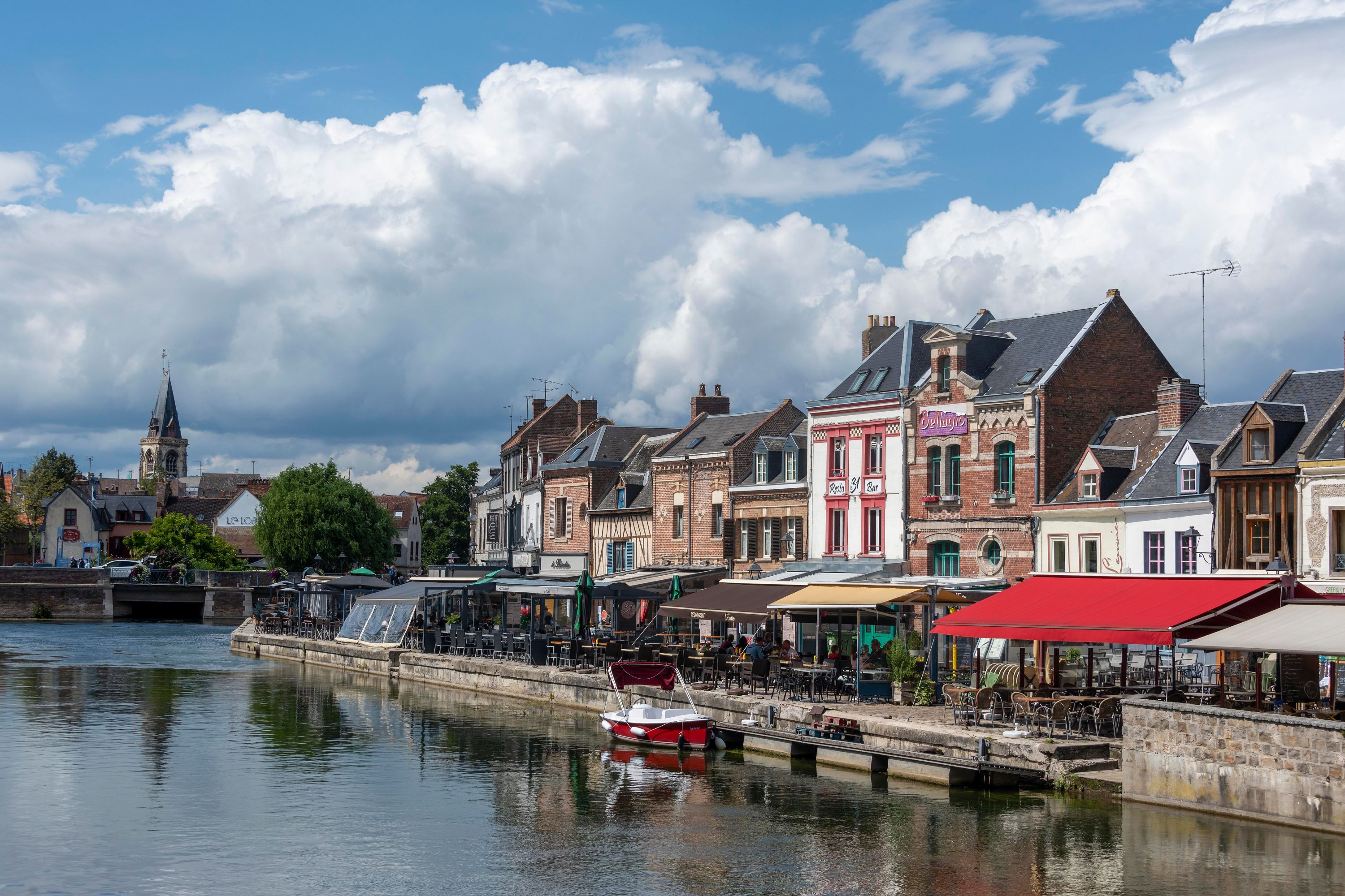 Sunny Quai Bélu in Quartier Saint Leu, Amiens, France