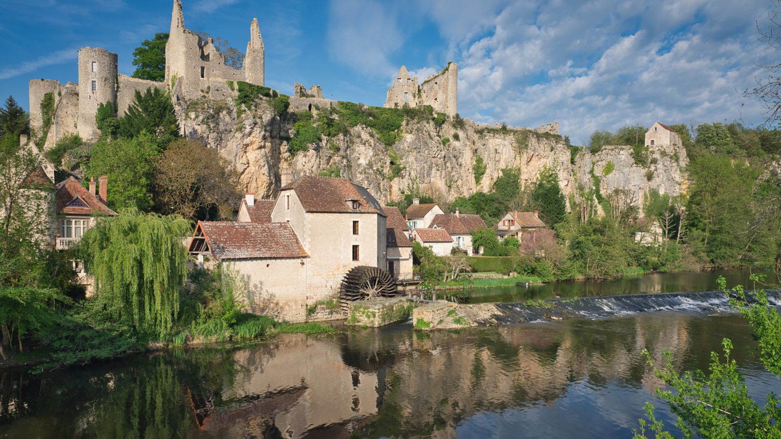 Tranquil Angles sur Anglin, France, and the Watermill