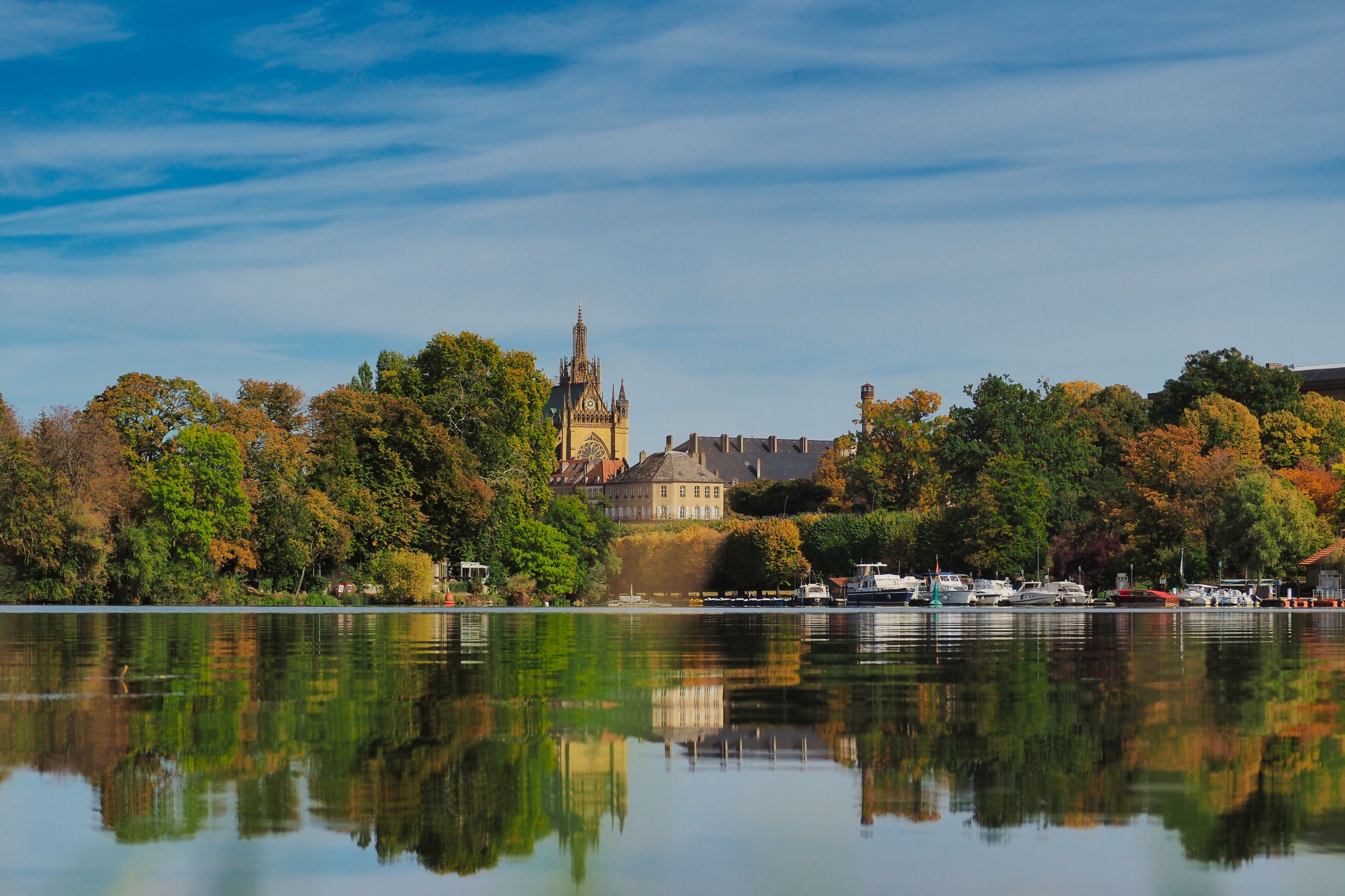 Autumn Splendor at Plan deau, Metz: Cathédrale Saint Etienne