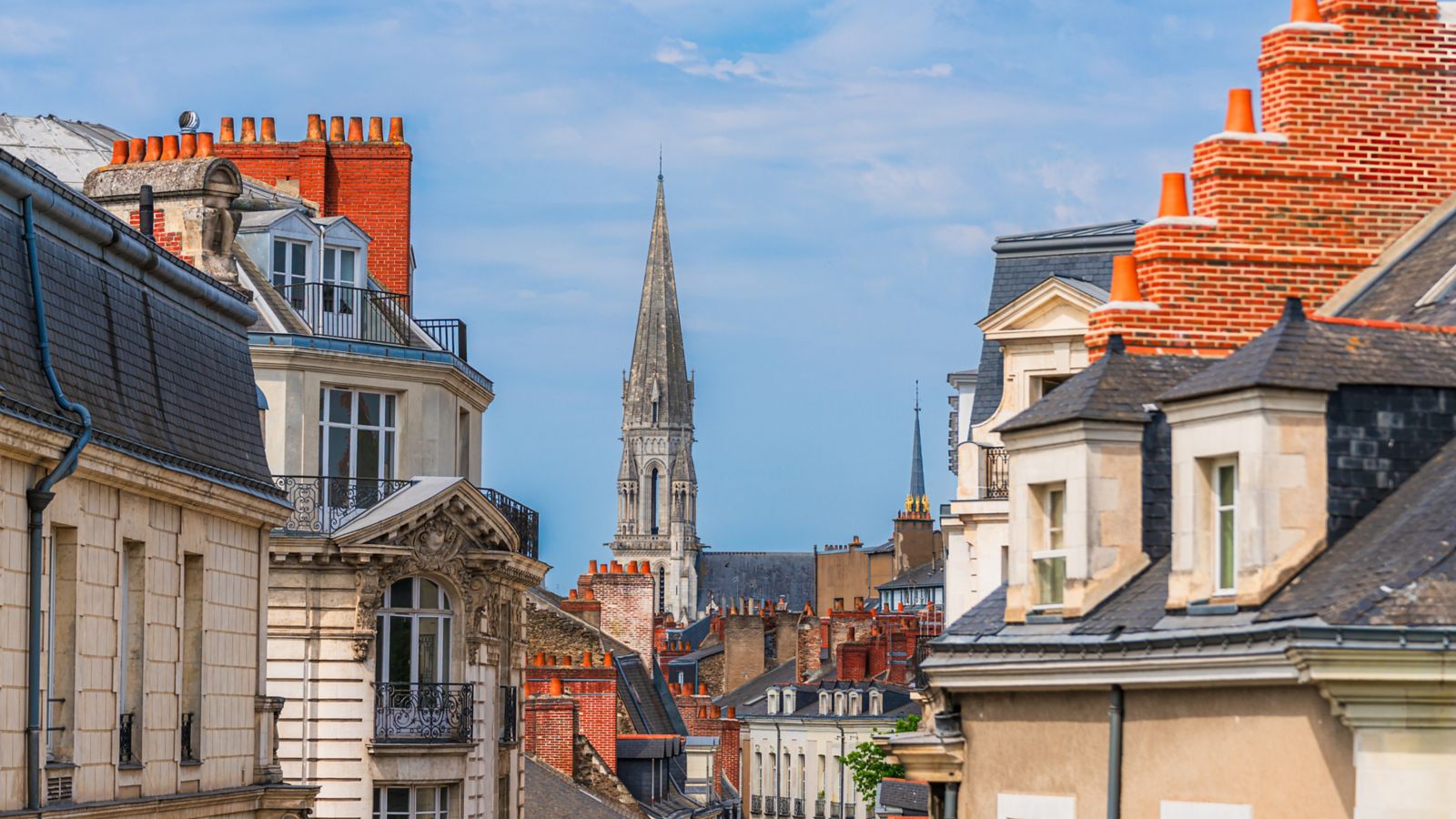 Charming Nantes Cityscape with Basilique Saint-Nicolas