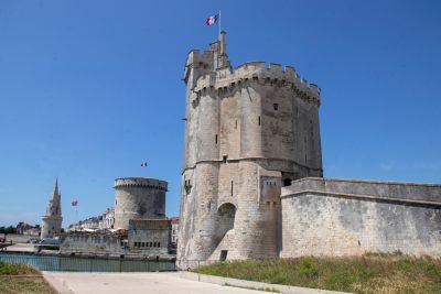 Tour Saint-Nicolas, tour de la Chaîne et tour de la Lanterne