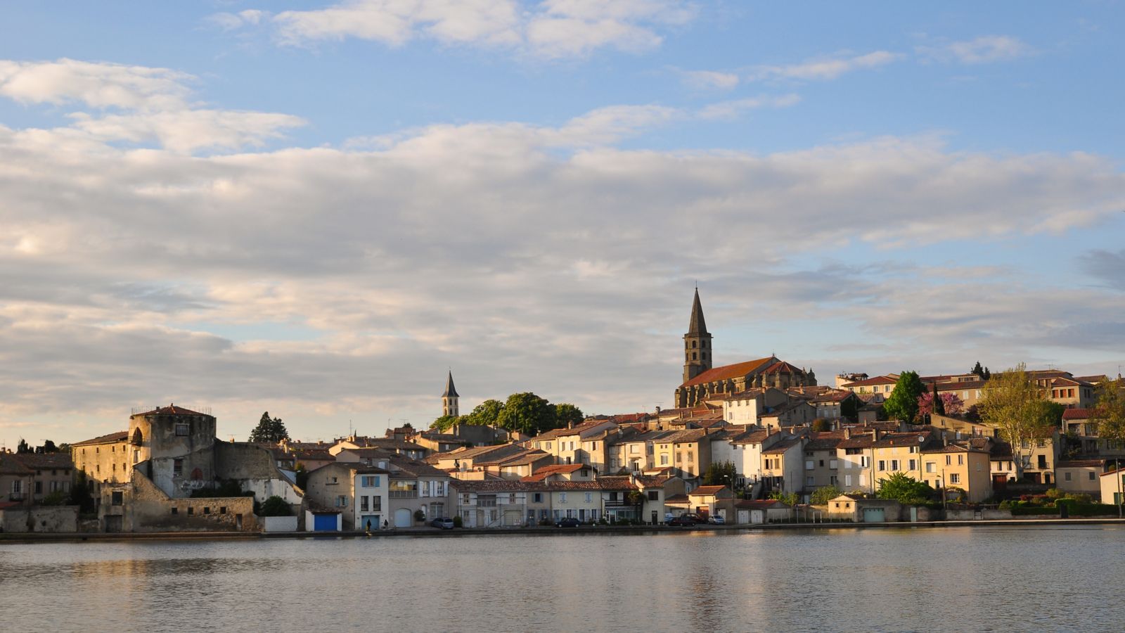 Castelnaudary at Sunset: A French Town's Serene Twilight