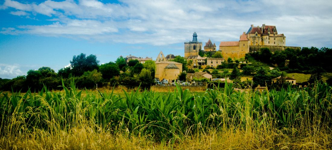Chateau de Biron, Dordogne, France: Scenic View