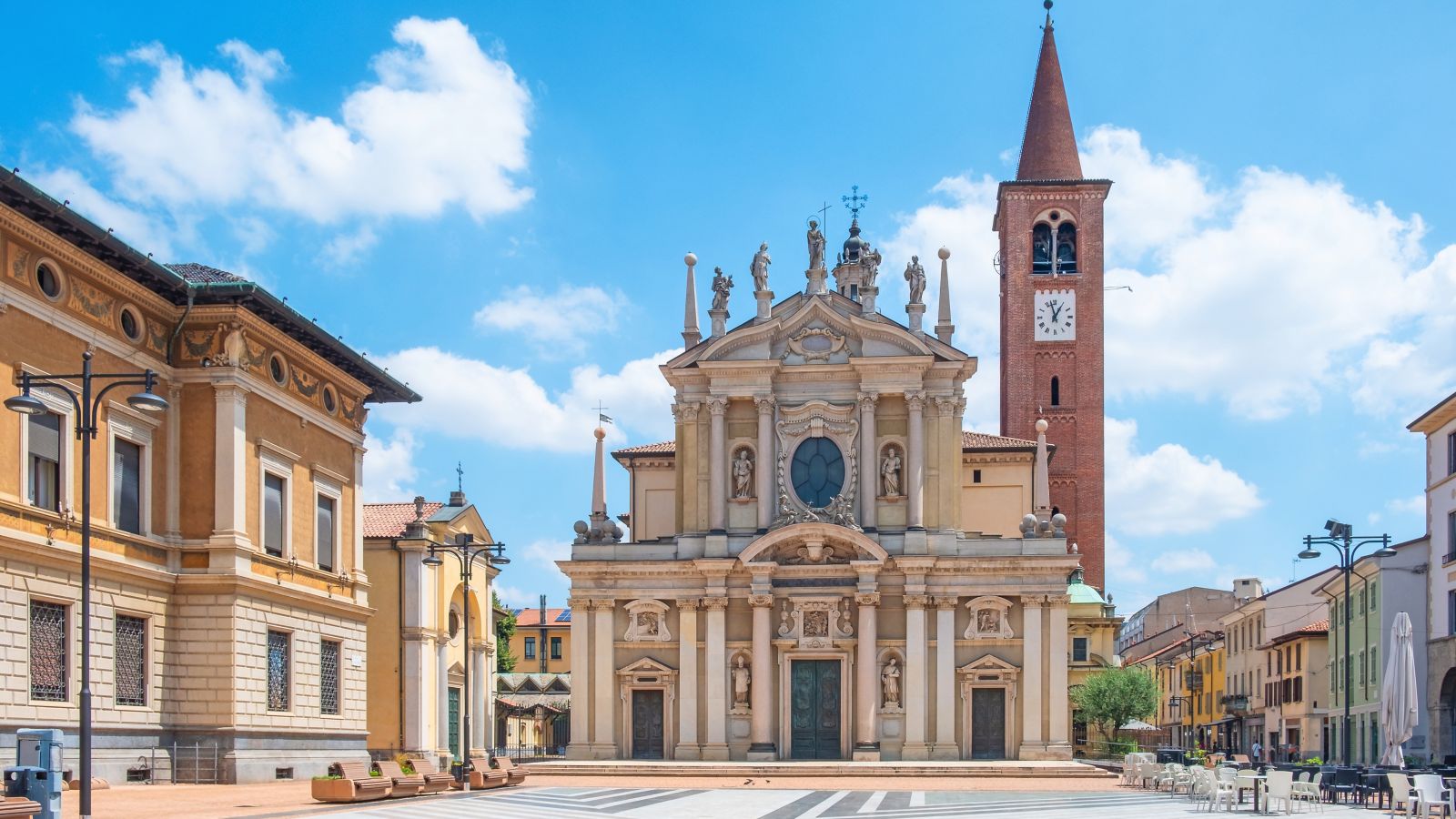 Piazza San Giovanni and Basilica San Giovanni Battista, Busto Arsizio, Italy