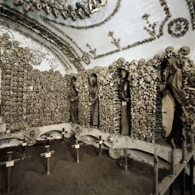 Ossements dans la crypte des Capucins