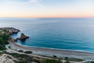Cala del Cañuelo près de Nerja, en fin de journée