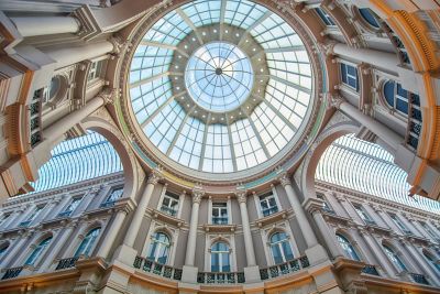 Dôme vitré de l’arcade commerçante Le Passage à La Haye