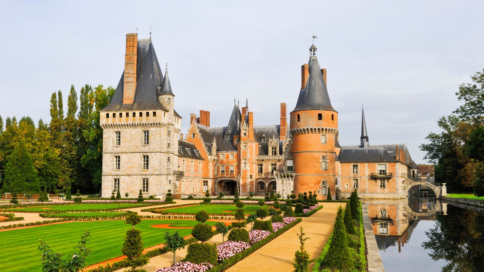 Chateau de Maintenon & Gardens - Le Notre Style, France