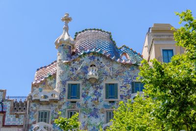 Jewel-coloured walls and a dragon-shaped roof at Gaudí's Casa Batlló in Barcelona