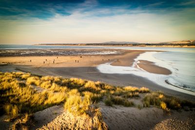 Promeneur sur la grande plage du Touquet-Paris-Plage