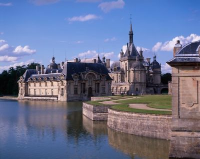 Elegant Château de Chantilly in France, with a waterfront Renaissance façade 