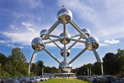 Das Atomium, eine berühmte Sehenswürdigkeit in Brüssel