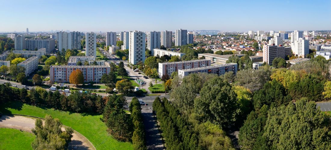 UAV Photography: Urban Sprawl and Green Spaces