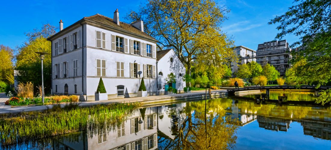 Spring Serenity at Bercy Park, Paris