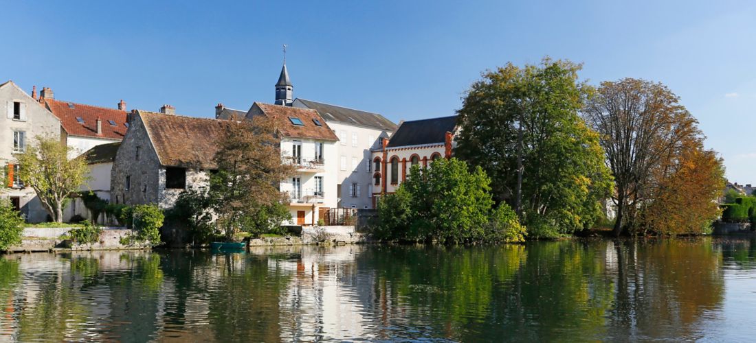 Autumn Reflections on the Loing River, Nemours