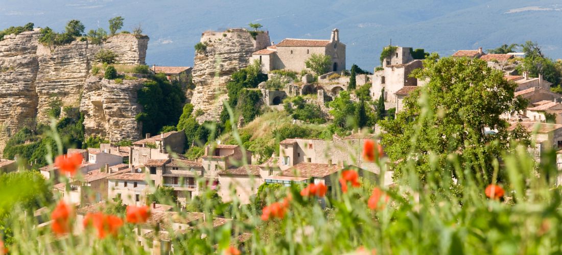 Saignon Village in Bloom, Luberon, Provence, France