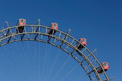 Rote Kabinen des Prater-Riesenrads in Wien