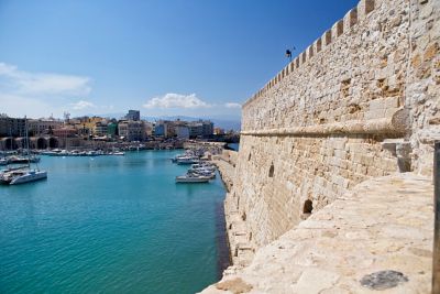 Die  Festung Koules, auch Rocca a Mare genannt, im Hafen von Heraklion, Kreta