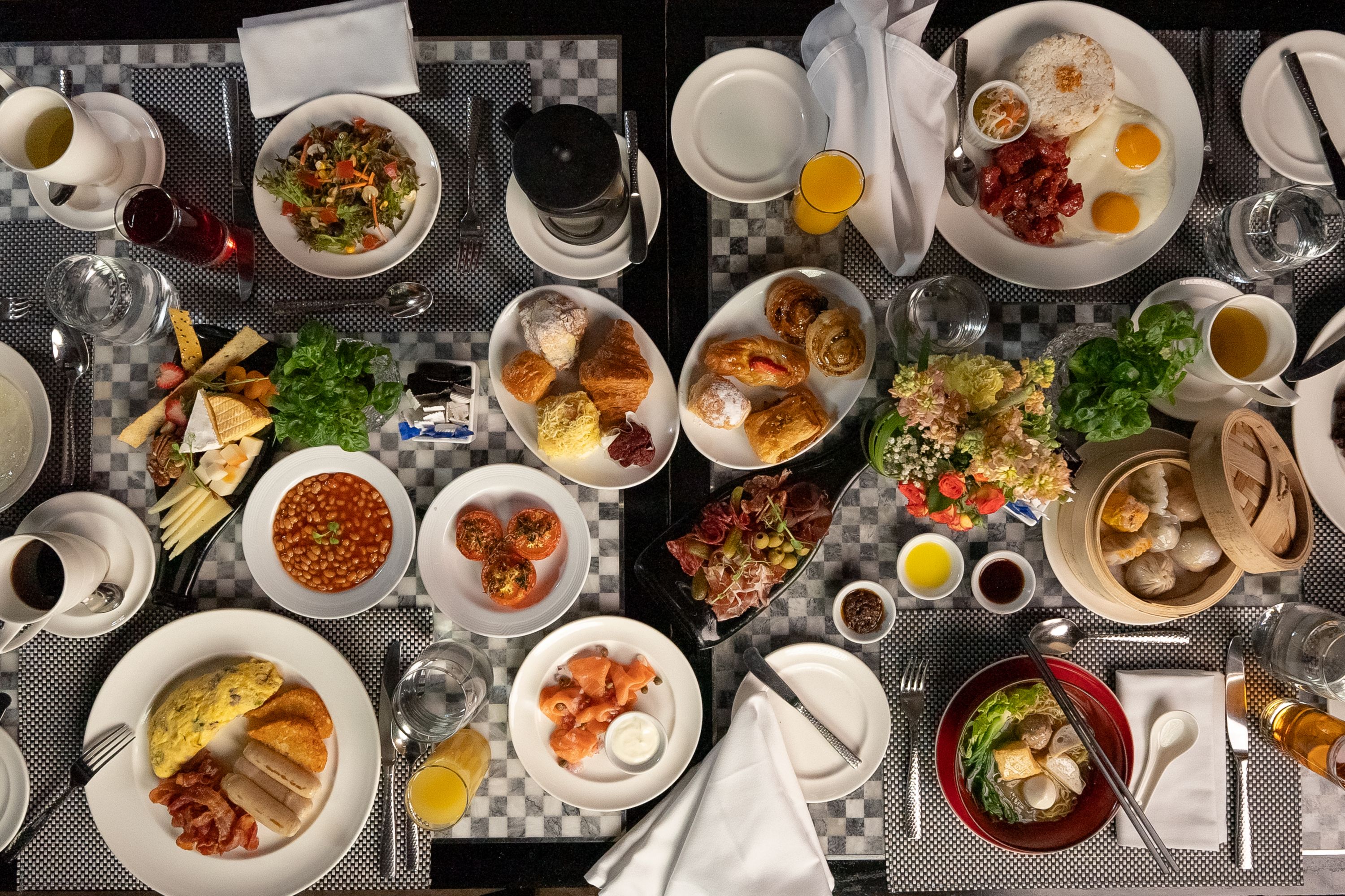 Sofitel Philippine Plaza Manila - Philippines