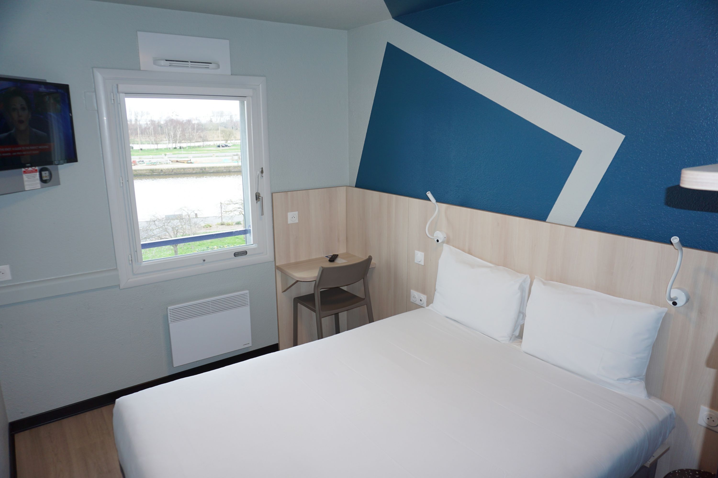 ibis budget Honfleur Centre Ville - France