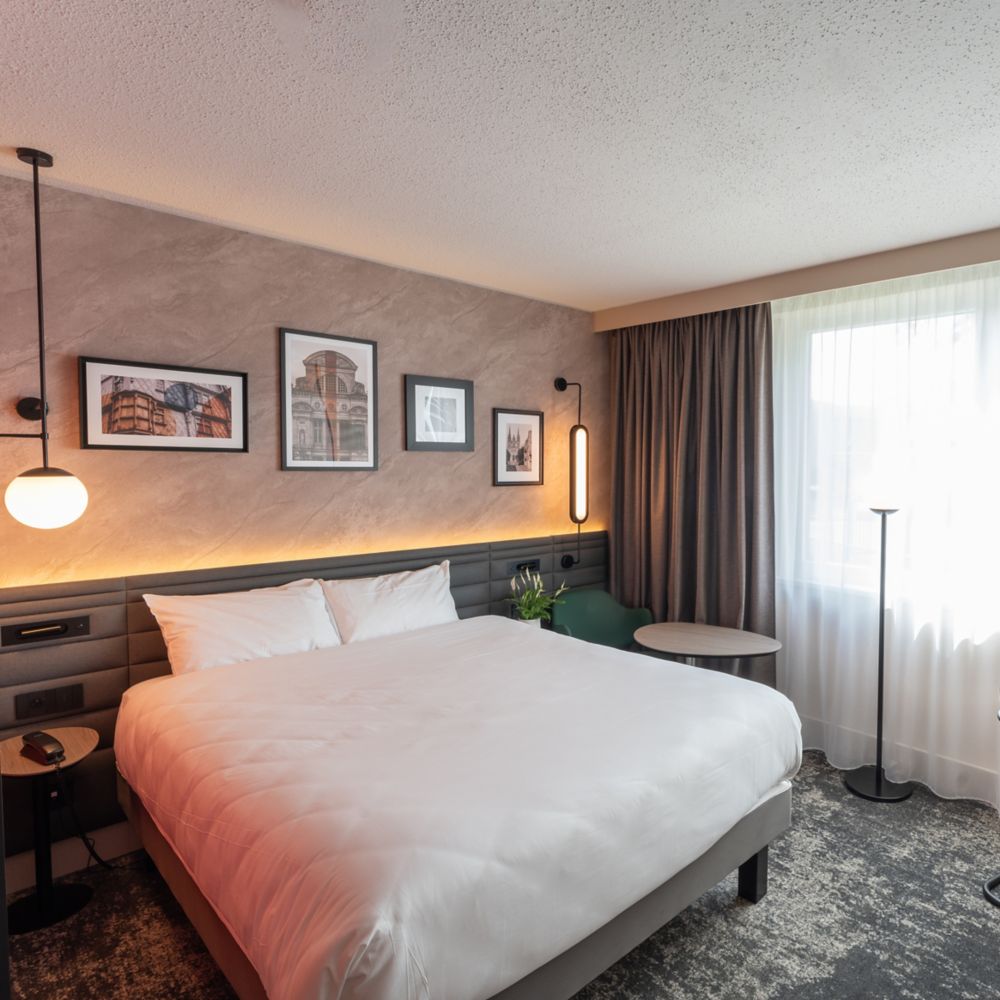 Novotel Angers Lac de Maine - France