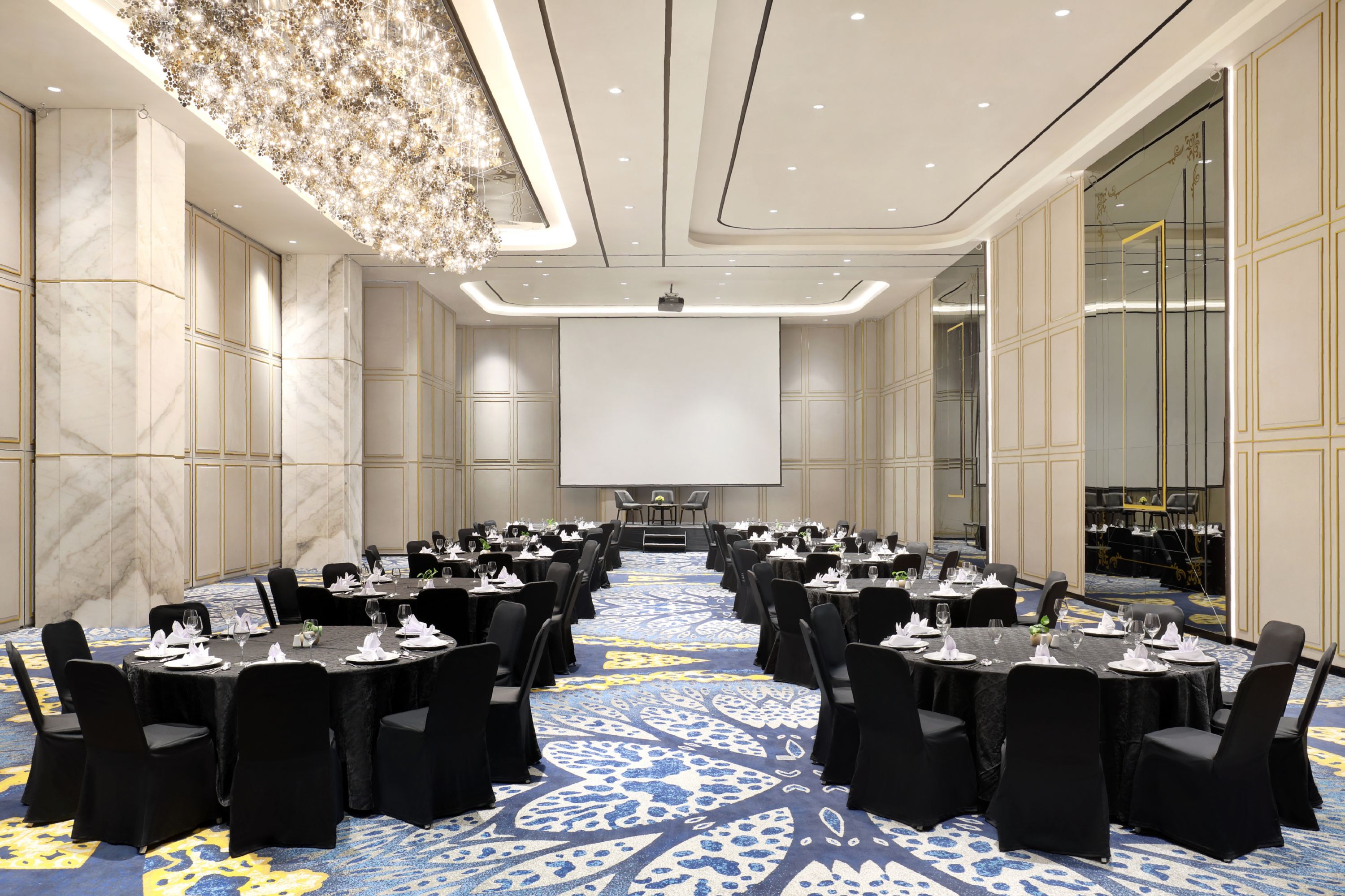 Mövenpick Hotel Istanbul Marmara Sea - Turkey