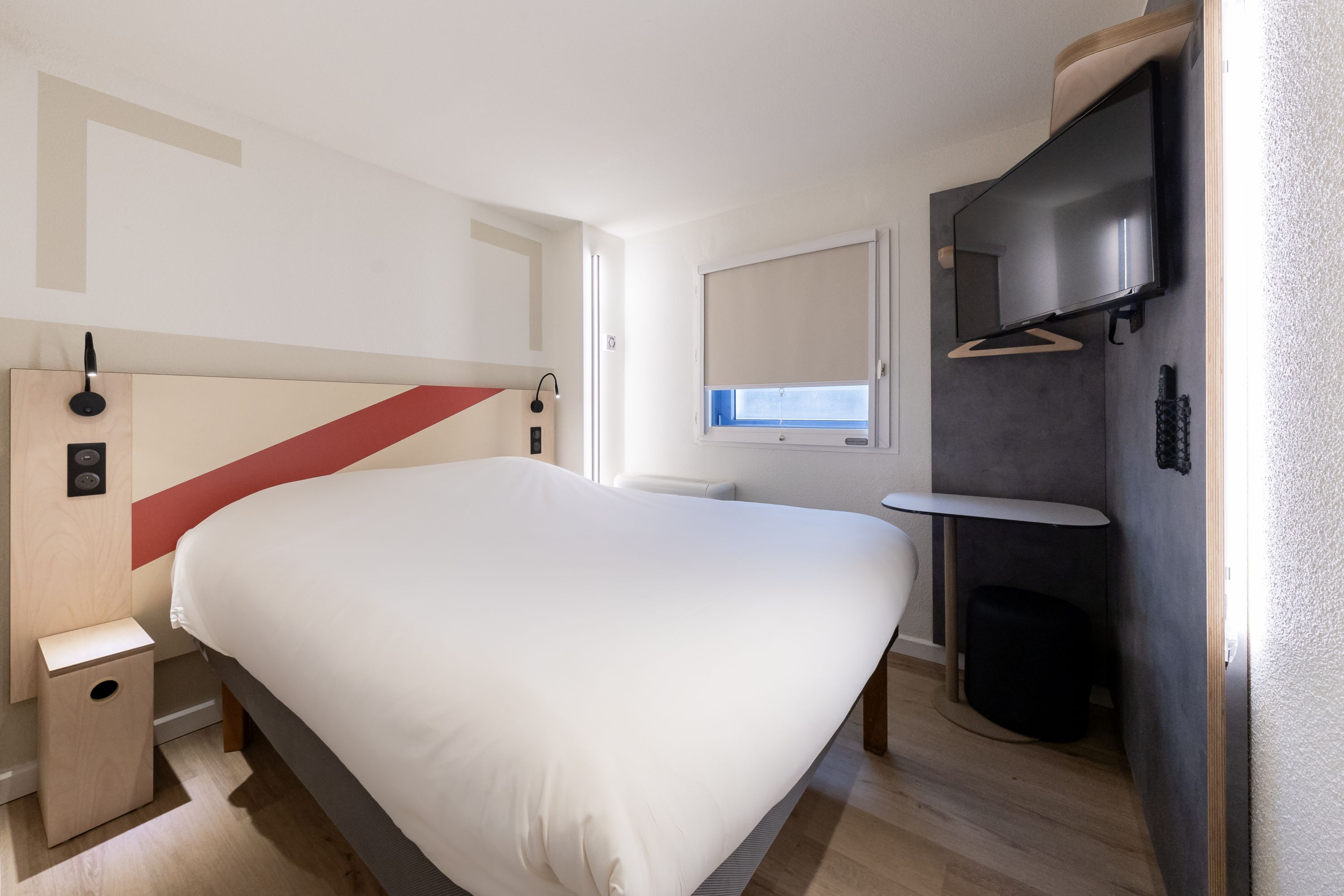 hotelF1 Beauvais - France