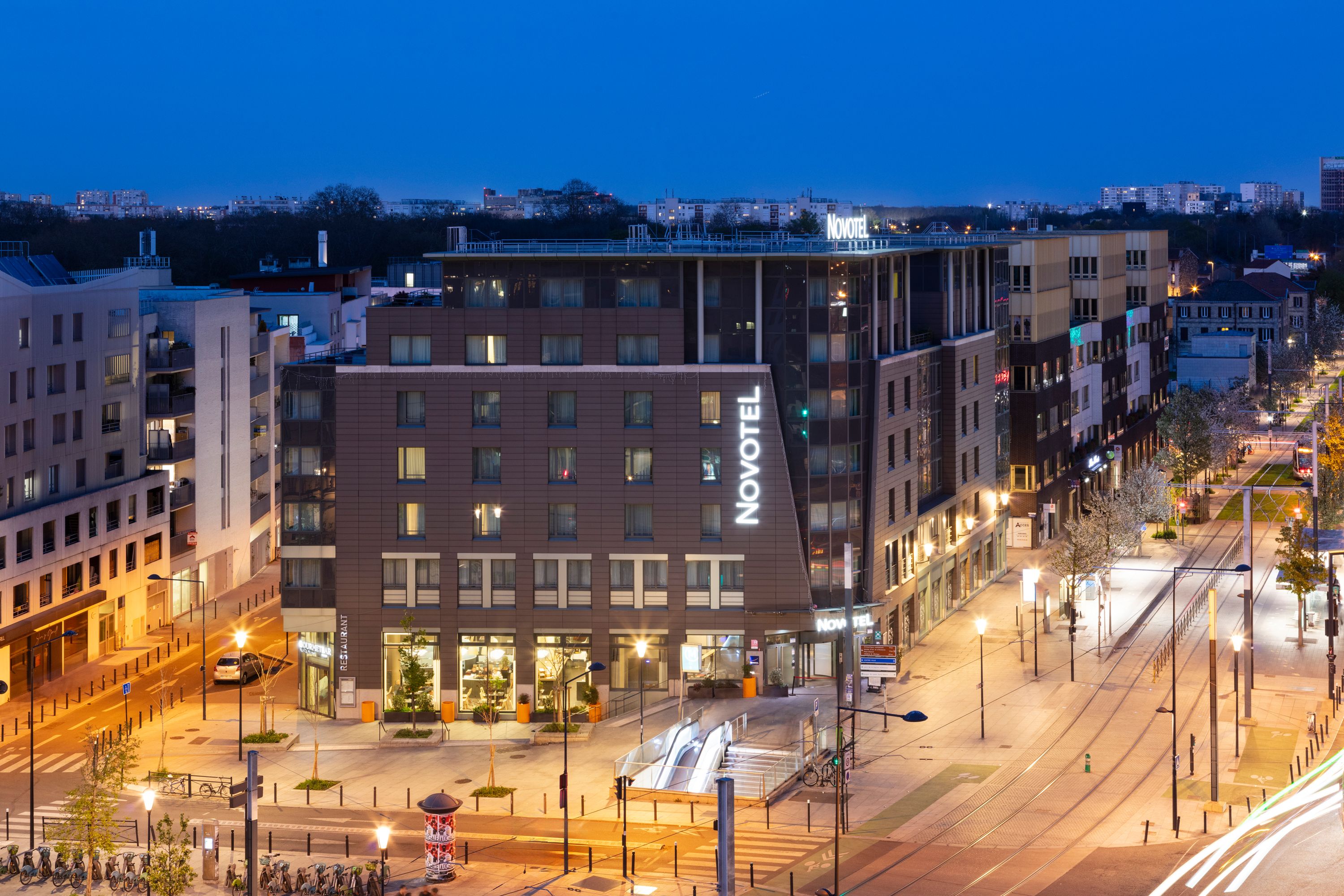 Novotel Paris Saint Denis Stade Basilique - France