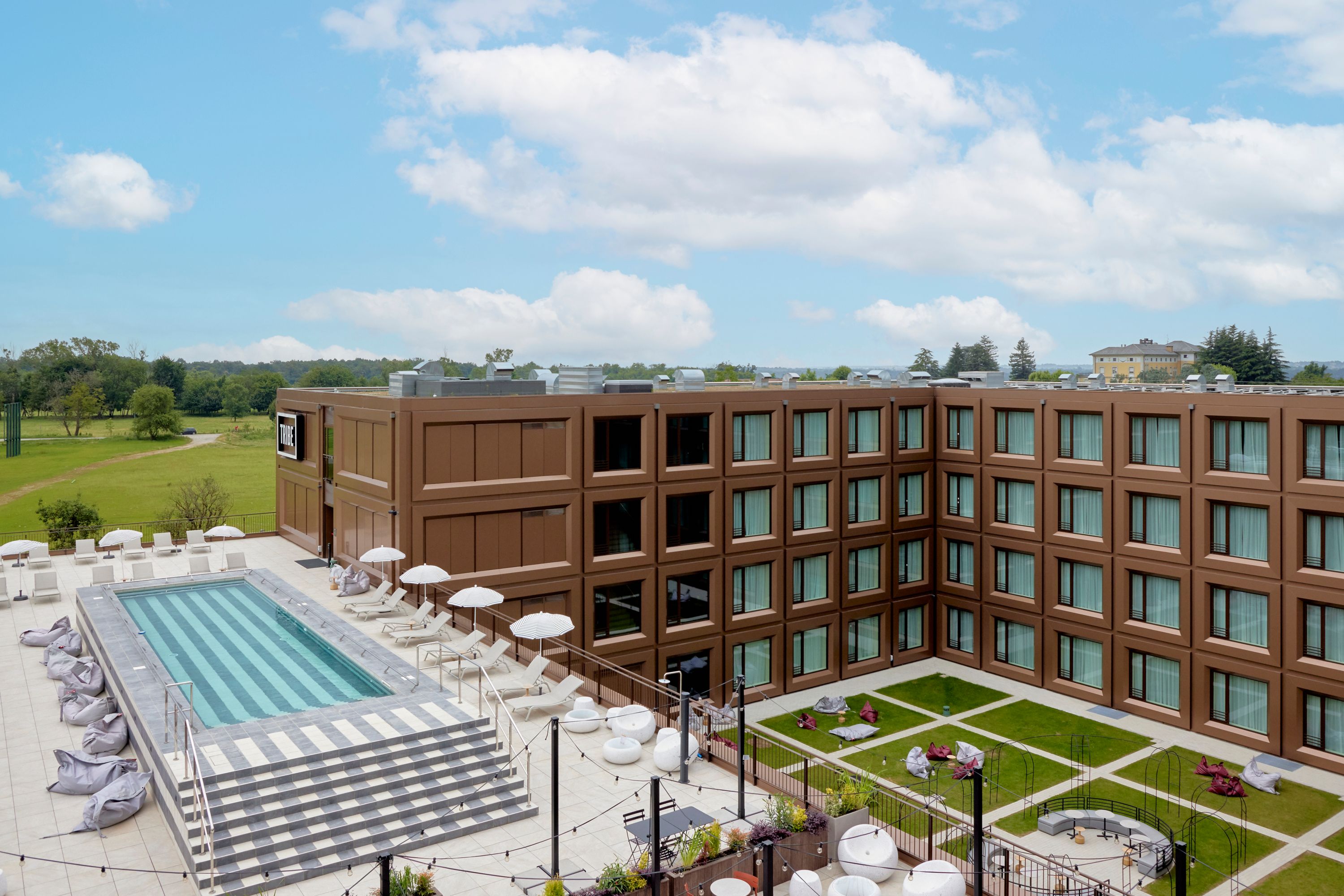 TRIBE Milan Malpensa - Italy