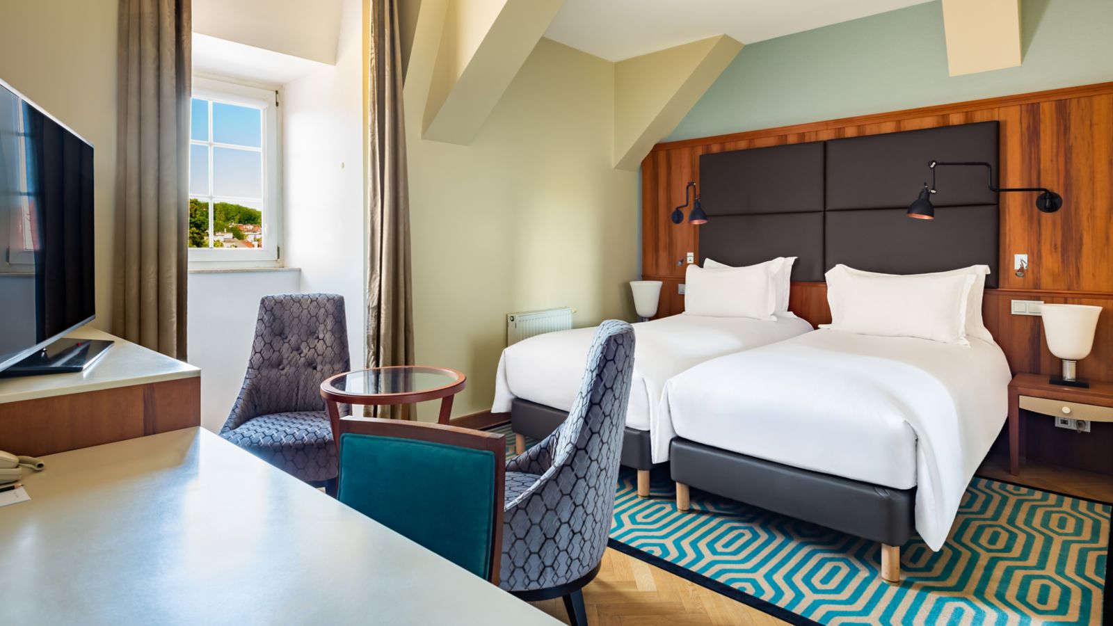 Inviting Twin Room with Picturesque Town View