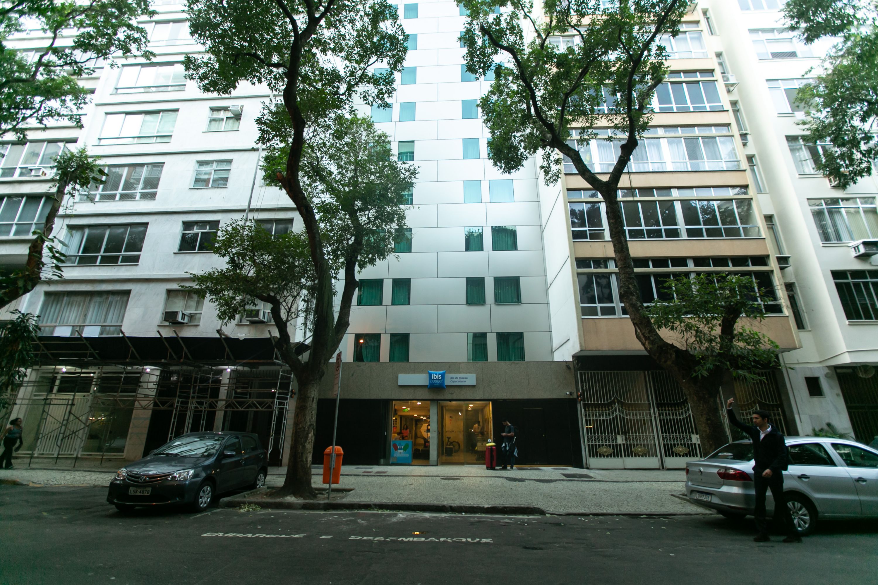 Ibis Budget Hotel: An Urban Oasis