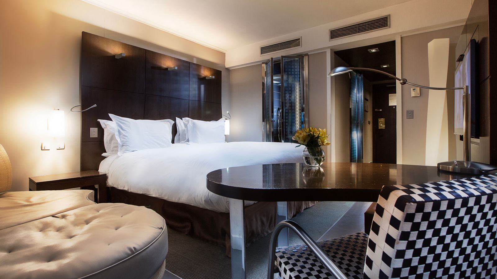 Elegant Hotel Room at Sofitel Algiers Hamma Garden - Algeria