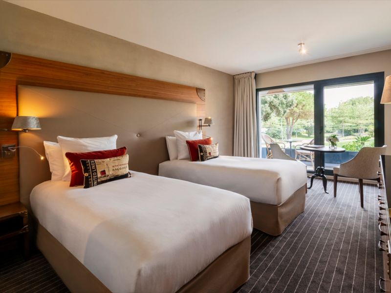 Inviting Twin Room with Balcony and Nature View